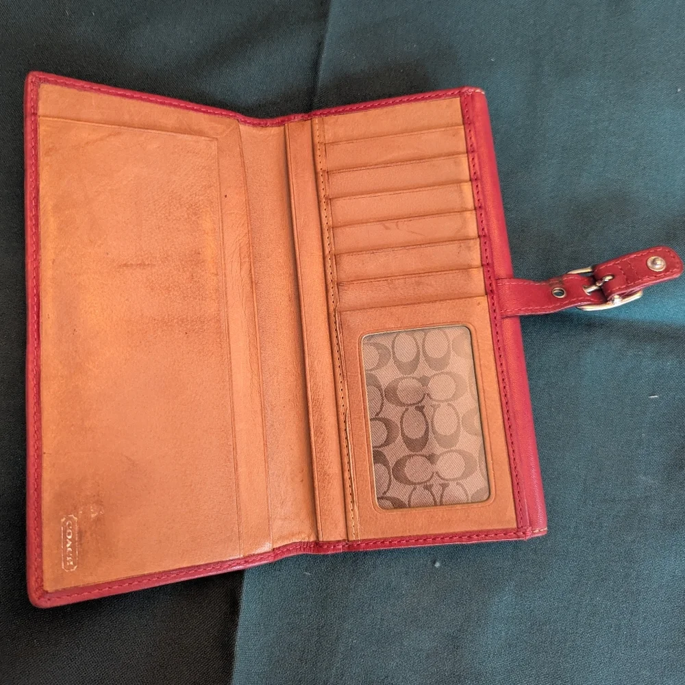 Women's  Coach Red Leather Wallet - Picture 4 of 5